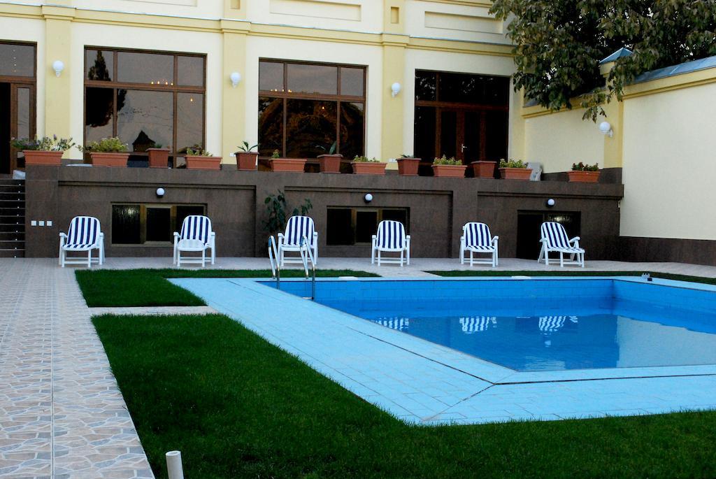 Jahon Palace سمرقند المظهر الخارجي الصورة